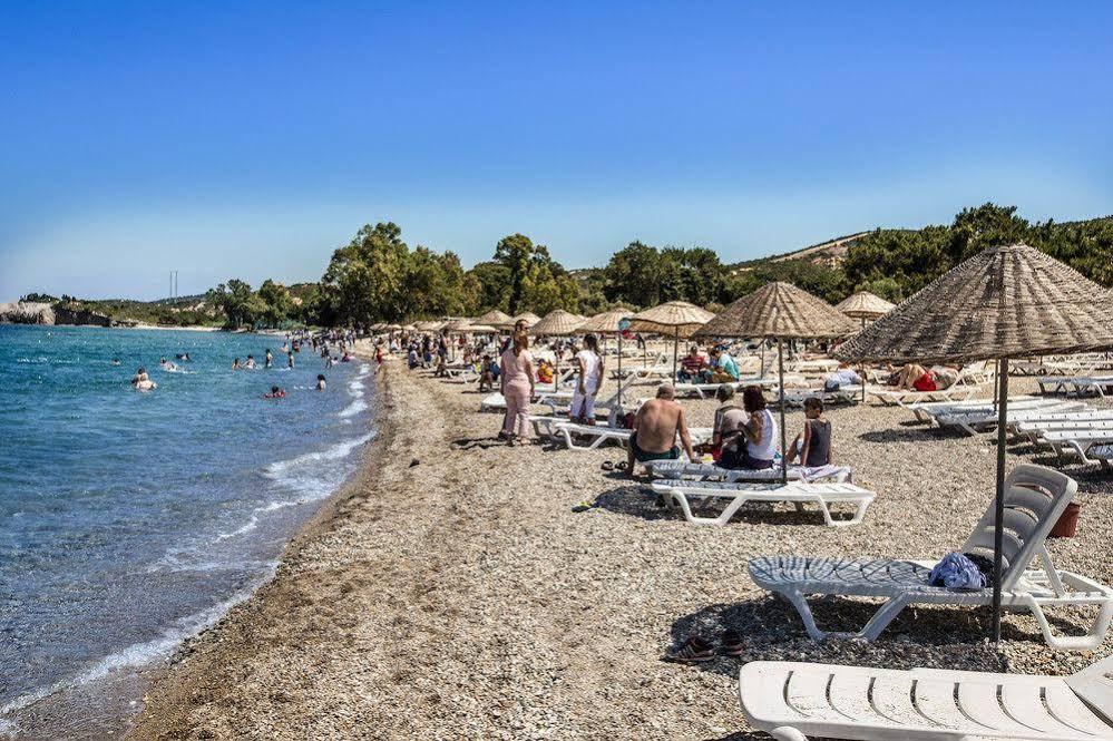 Hanedan Beach Hotel Фоча Екстериор снимка