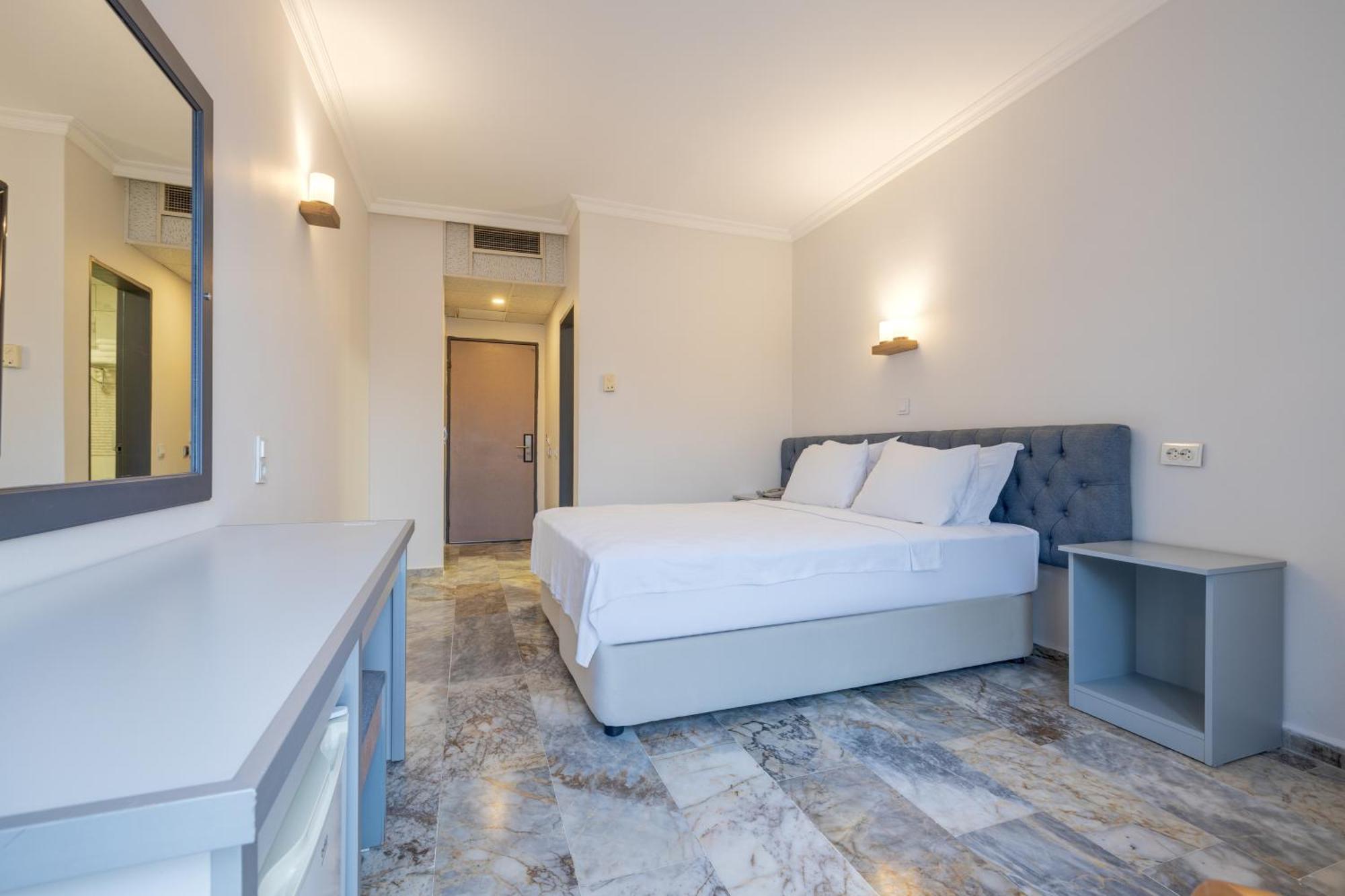 Hanedan Beach Hotel Фоча Екстериор снимка