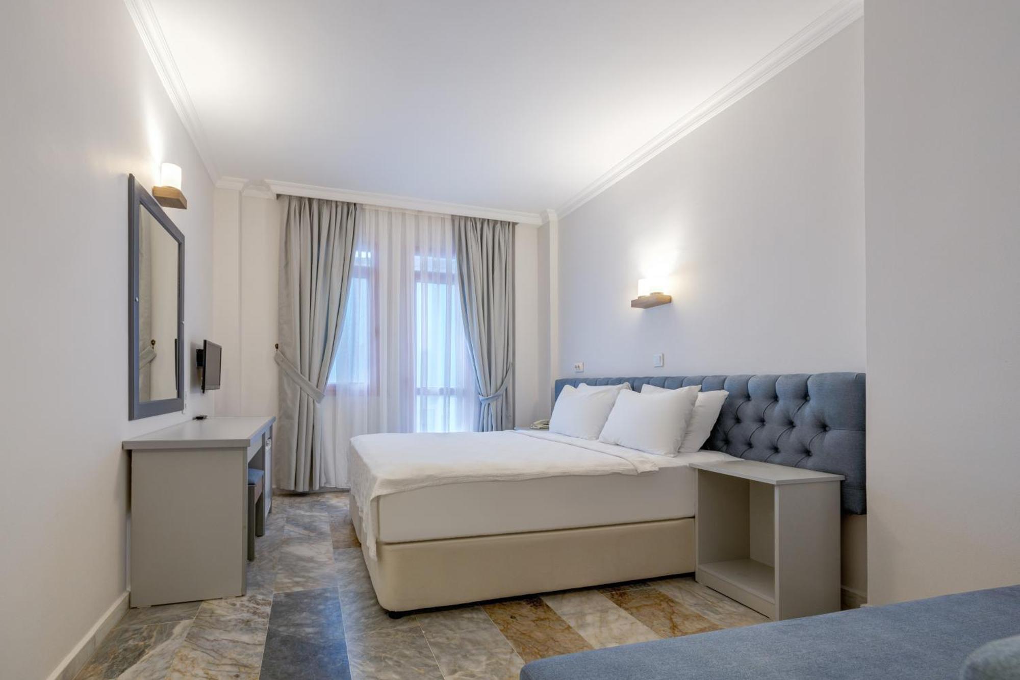Hanedan Beach Hotel Фоча Екстериор снимка