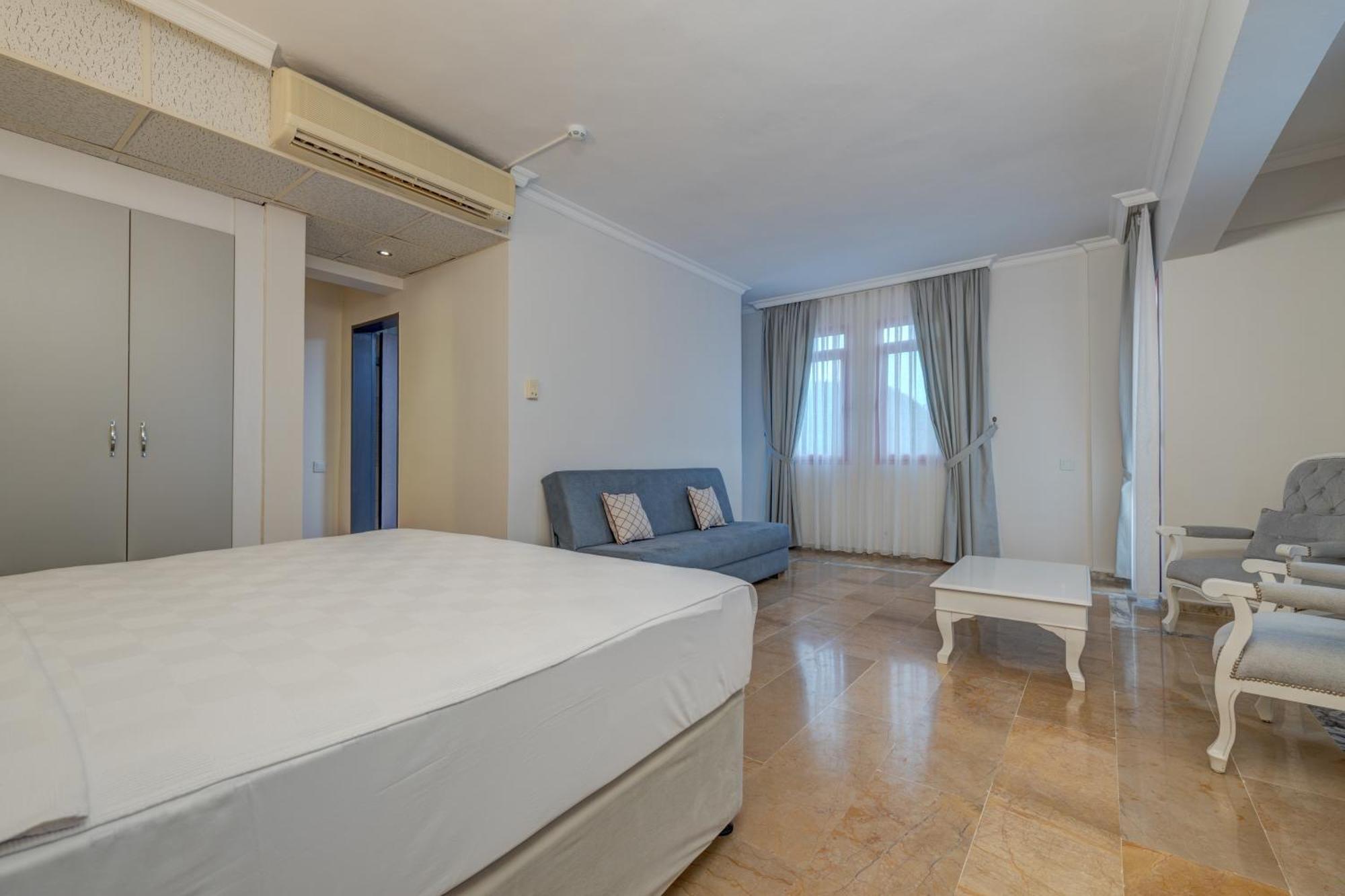 Hanedan Beach Hotel Фоча Екстериор снимка