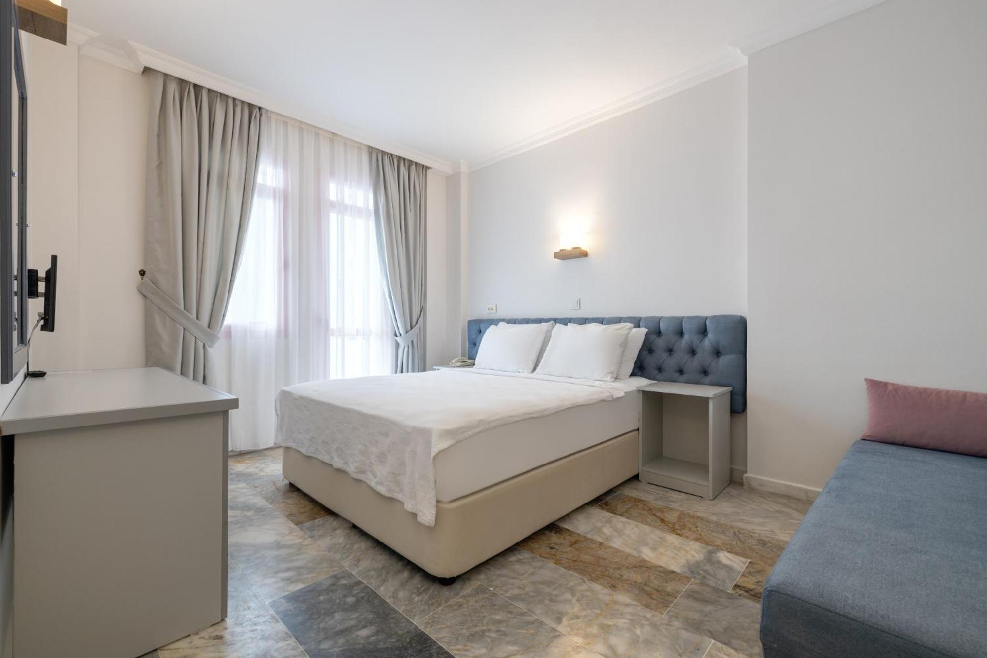 Hanedan Beach Hotel Фоча Екстериор снимка