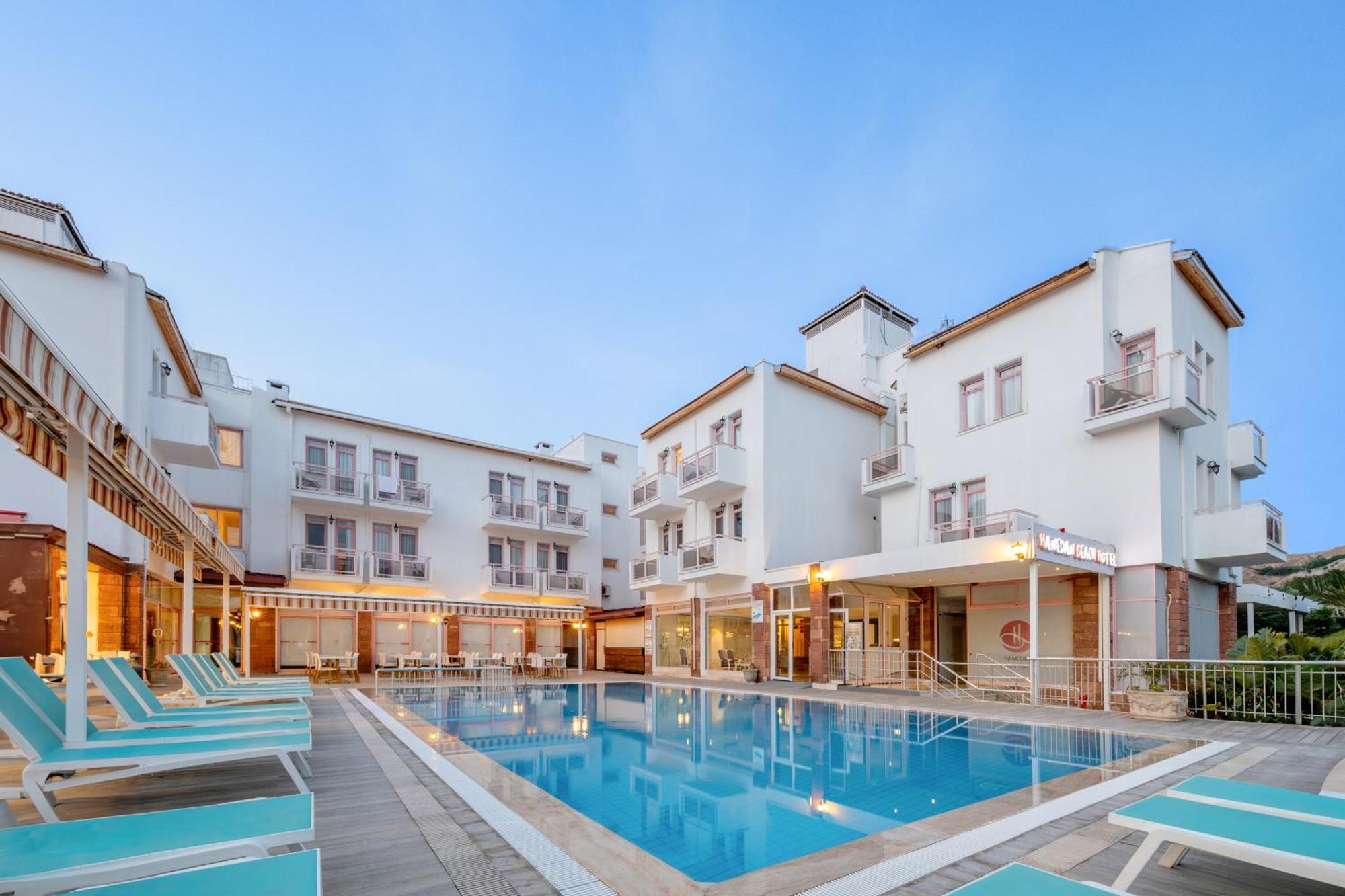 Hanedan Beach Hotel Фоча Екстериор снимка