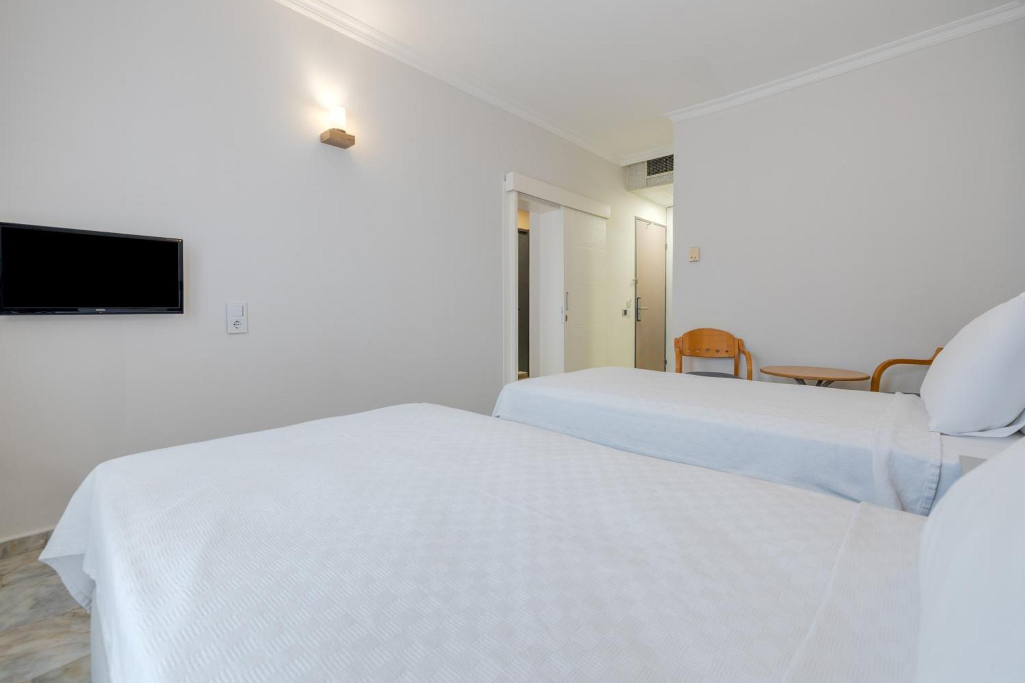 Hanedan Beach Hotel Фоча Екстериор снимка