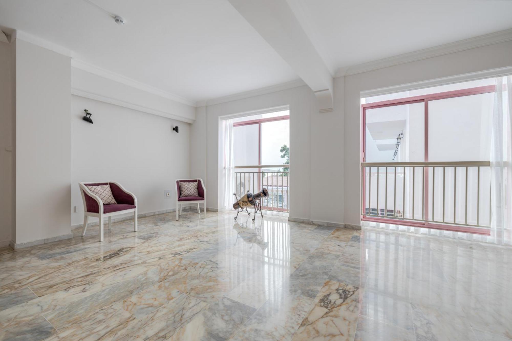 Hanedan Beach Hotel Фоча Екстериор снимка