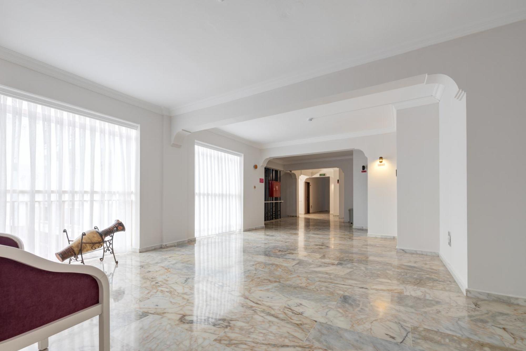 Hanedan Beach Hotel Фоча Екстериор снимка