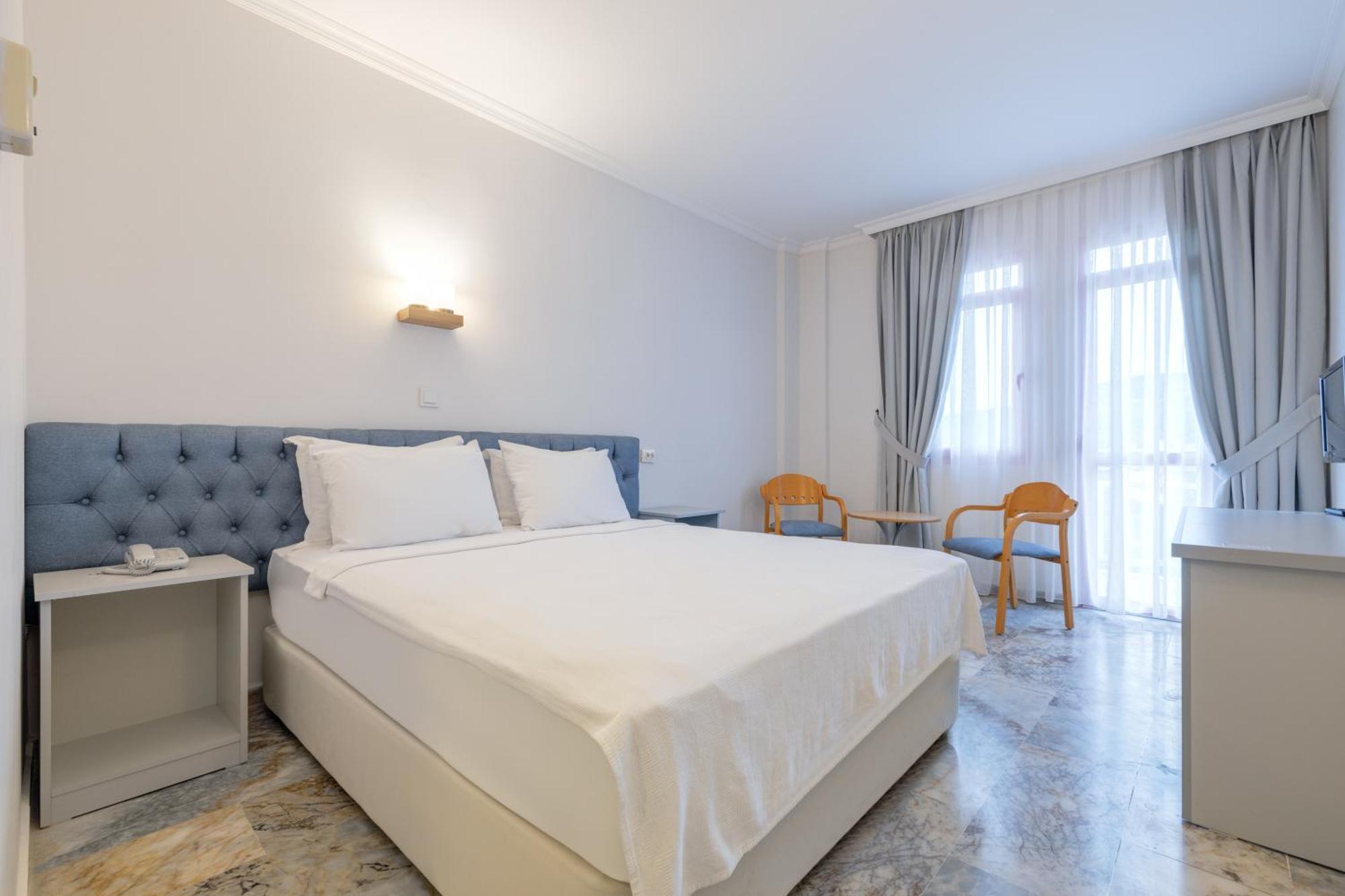 Hanedan Beach Hotel Фоча Екстериор снимка