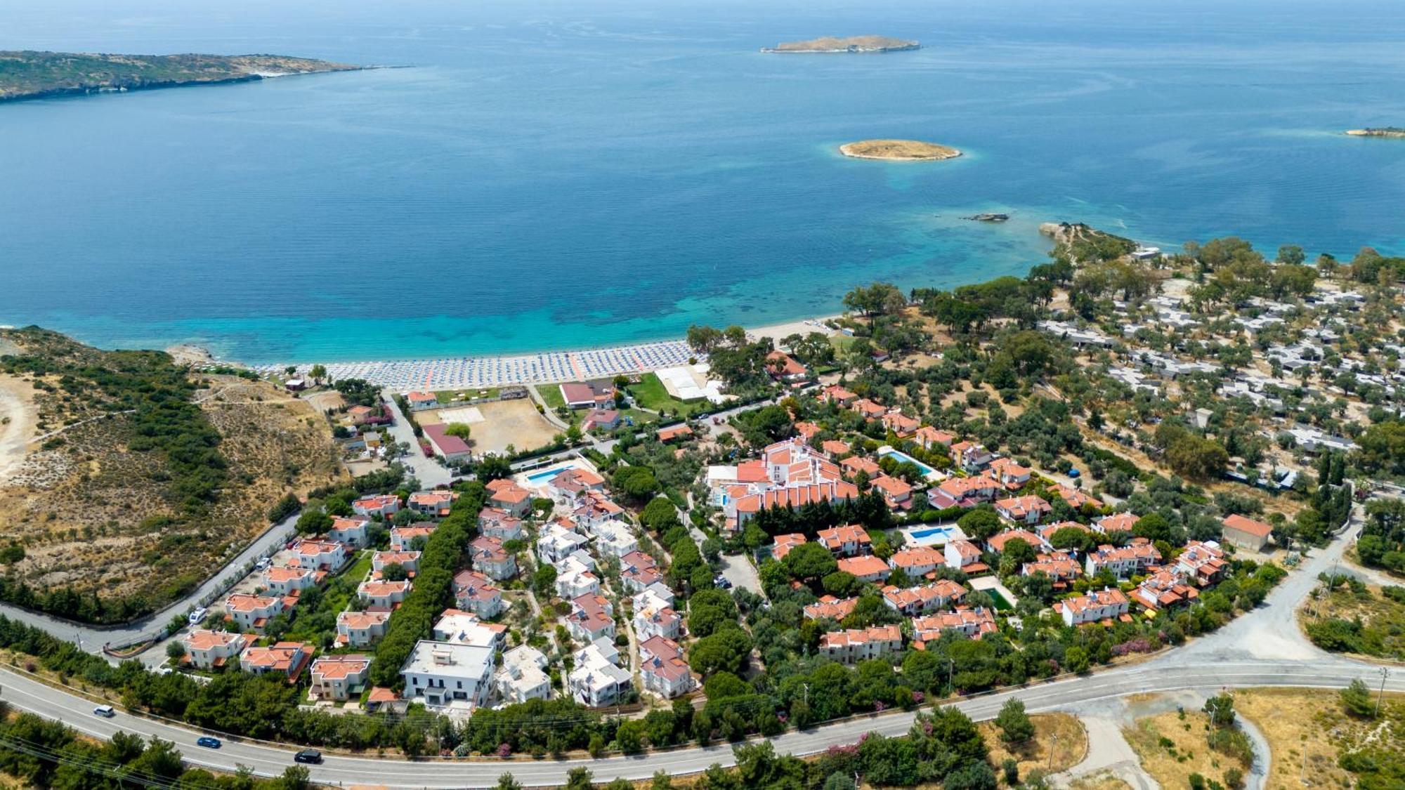 Hanedan Beach Hotel Фоча Екстериор снимка